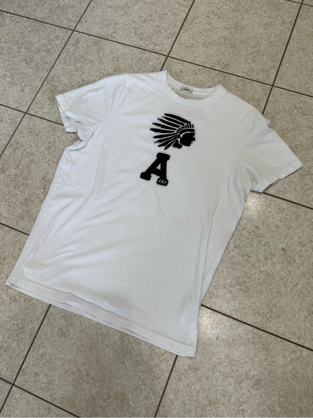 Abercrombie & Fitch Vintage Muscle White Short-Sleeve Tee